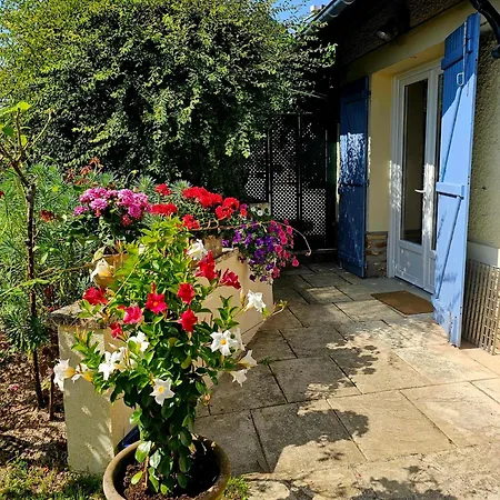 Clair Logis Holiday home